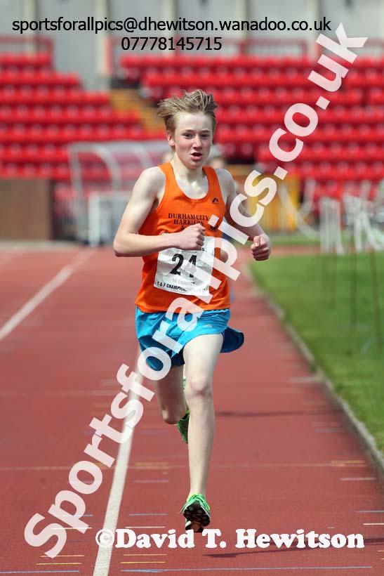 Boys under-13s, North East Track and Field Champs., Gateshead. Photo: David T. Hewitson/Sports for All Pics